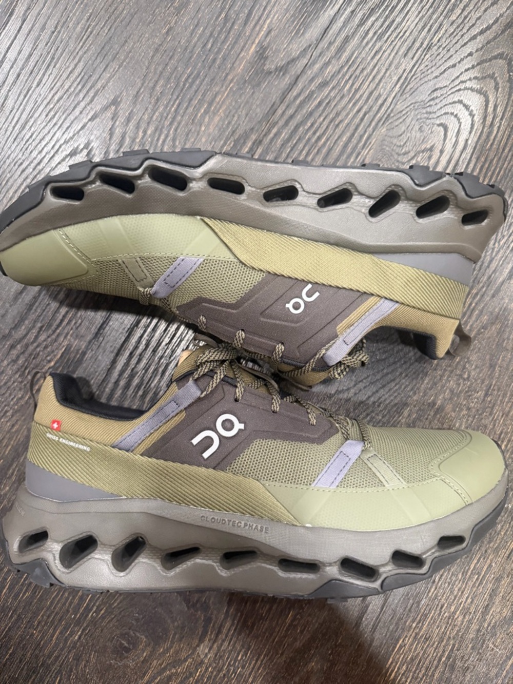ON CLOUDHORIZON 2 MEN'S size 11.5- Olive and shadow